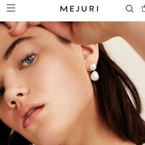 Mejuri Bold Pearl Drop Earring